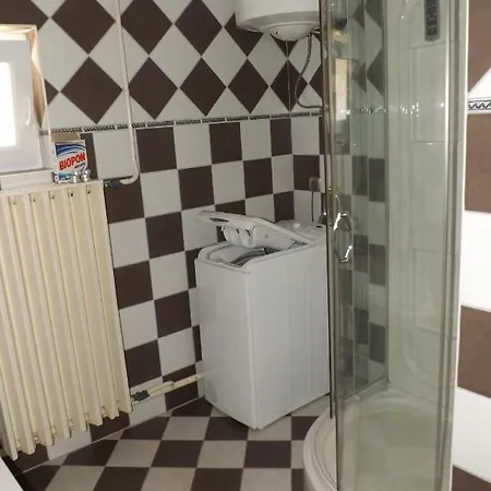 Napsugár Apartman *